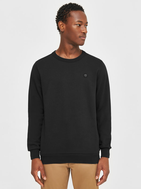 KnowledgeCotton Apparel - MEN Basic badge sweat Sweats 1300 Black Jet